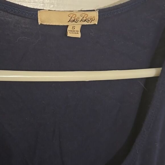 BeBop Black and Green Sheath Mini Dress with Scoop Neck and Sleeveless Design - Picture 2 of 2